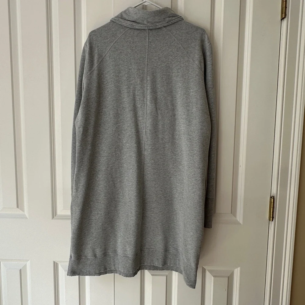 Athleta Tunic Sweatshirt with Cowl Neck and Half Zip Gray Size 1X - Picture 5 of 14